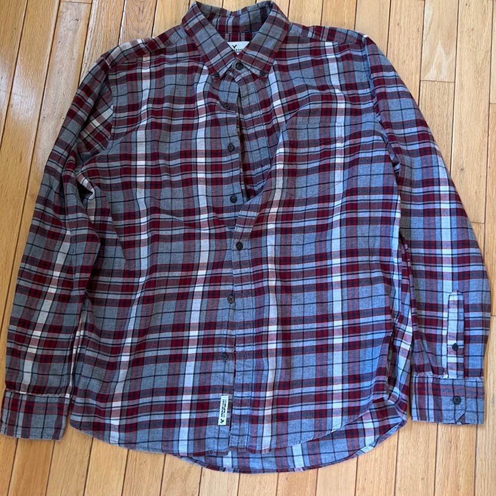 American Eagle Flannel Button Down - Grey and red